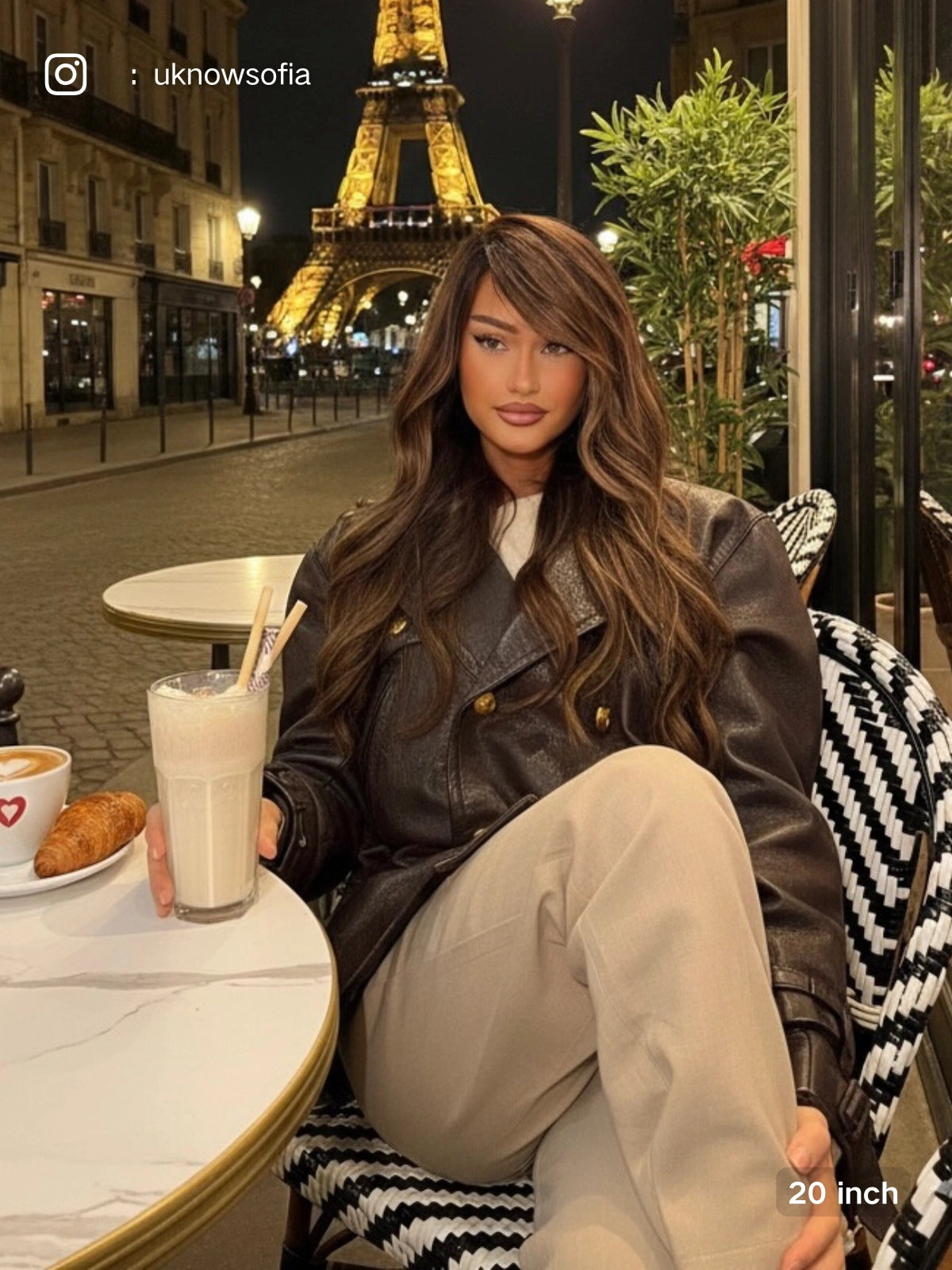 Maire long brown wig with blonde highlights