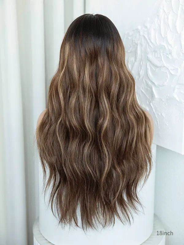 wavy hair with highlights