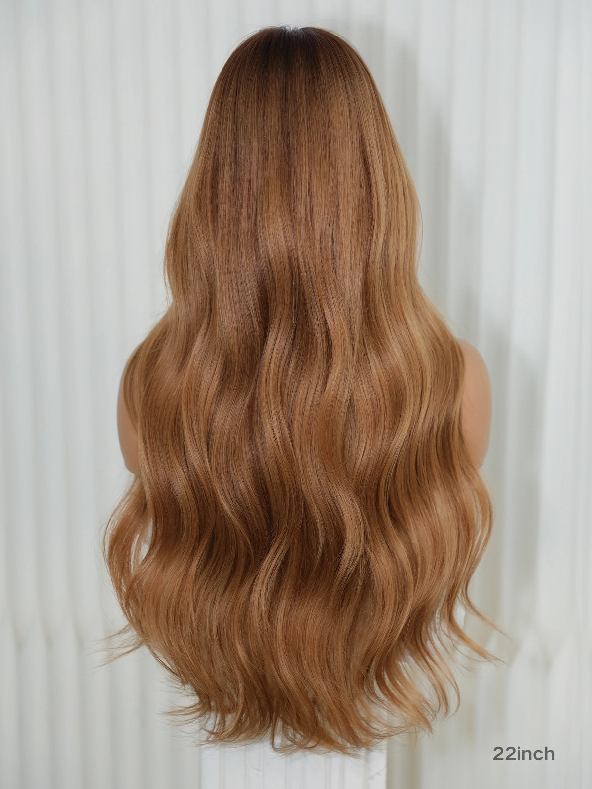 Long copper wig with natural shine and 180% density