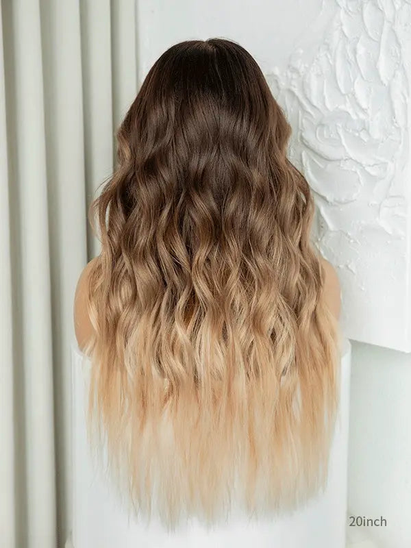 blonde wavy wig